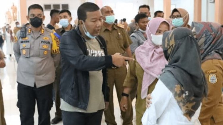 Bupati Romi Sidak ASN yang Belum Divaksin COVID-19