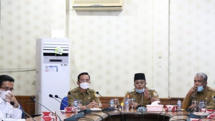 Wabup Robby: Kita akan Beri Teguran Perusahaan Sering Tak Hadir Diundang Rapat