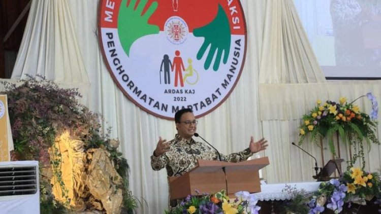 Momen Hari Raya Paskah Anies Kunjungi Gereja Katolik Jakbar, Dengarkan Aspirasi Perizinan Gereja