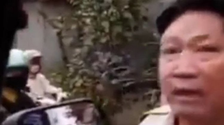 Viral! Pria Ngaku Polisi Cegat Ambulans Bawa Bayi Kejang-kejang, Begini Faktanya....