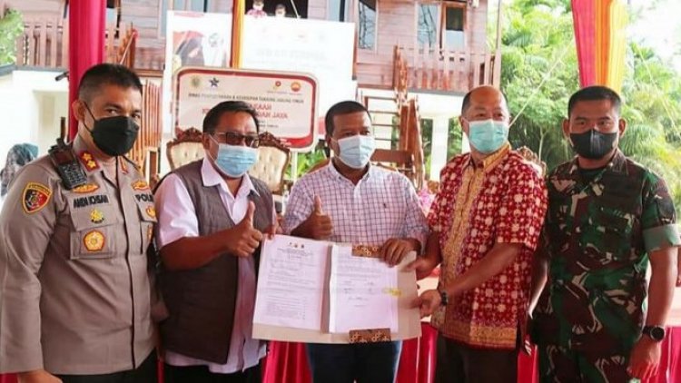 Bupati Tanjab Timur Terima Tanggung Jawab Sosial dari SKK Migas-PetroChina Jabung Ltd