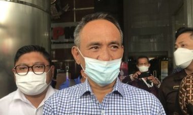 Politisi Demokrat Andi Arief Diperiksa KPK Terkait Bupati PPU