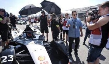 Heboh, Anies Ngomong Hikmah Formula E 'Digusur' dari Monas ke Ancol: Ini Disiarkan Langsung 170 Negara!