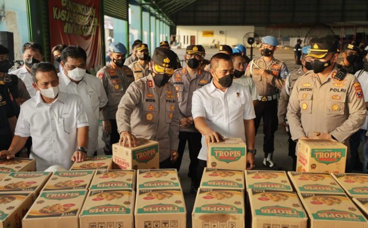 Polri Gagalkan 121,985 Ton Minyak Goreng Seludupan Siap Ekspor ke Timor Leste