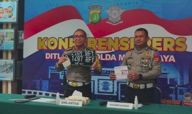 Wow! Polisi yang Loloskan Mobil Pejabat Pelat 'RF' Saat Terobos Busway Disanksi