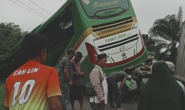 Bus Jamaah Haji Asal Merangin Kecelakaan di Batanghari