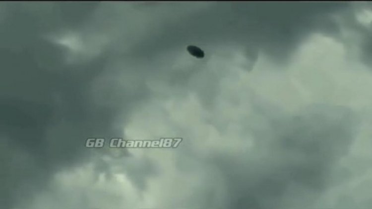 Pakar Drone Bahas Soal Benda Aneh di Langit Malang Disebut UFO: Terlalu Cepat Muncul, Apalagi di Kota Malang