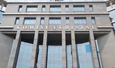 M Taufiq Sebut Sepatutnya Hakim MK dalam Pengawasan KY, Namun....