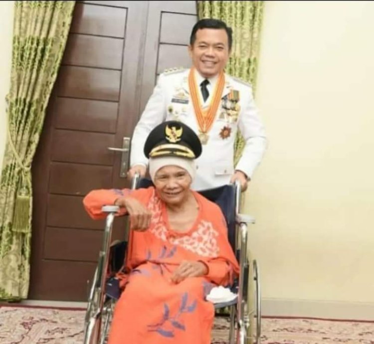 Gubernur Jambi Berduka, Ibunda Tercinta Tutup Usia