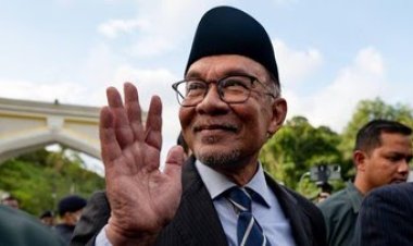 Anwar Ibrahim, Pemimpin Rendah Hati, Jatuh Bangun, Terasing Hingga Jadi PM Malaysia