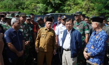 Bersiaga di Posko Evakuasi Tamiai, Gubernur Al Haris Sambut Kehadiran Mantan Wapres Jusuf Kalla