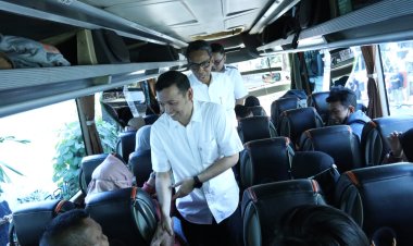 Lepas Peserta Program Mudik Gratis ke Jambi, Ketua BMKJ Jakarta: Selamat Sampai Tujuan