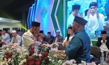Ustadz Hanan Attaki Dibaiat Jadi Warga NU, Begini Perjalanannya...