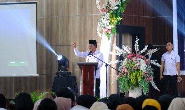 Hadiri Perpisahan Siswa SMAN 8 Kota Jambi, Wagub Sani : Jangan Berhenti Melangkah Dalam Menggapai Cita-cita
