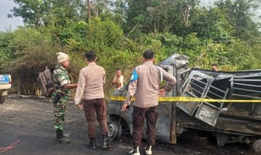 Sopir Grand Max Bermuatan BBM Hangus Terbakar, Usai Terlibat Kecelakaan di Jalinsum Bungo