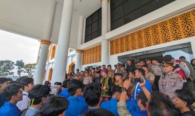 Baru Bertemu Jajaran, Pj Bupati Merangin Sudah Didemo, PMII: Sebagai Pengingat
