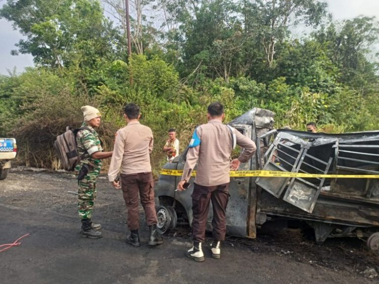 Sopir Grand Max Bermuatan BBM Hangus Terbakar, Usai Terlibat Kecelakaan di Jalinsum Bungo