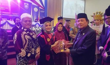 Universitas Muara Bungo Gelar Wisuda XV, Ini Harapan Ketua Yayasan