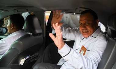 Jokowi Resmi Berhentikan Firli dari Ketua KPK, Gegara Kasus Ini