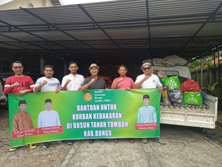 IKBJ Bantu Warga Tanah Tumbuh Bungo Terdampak Kebakaran