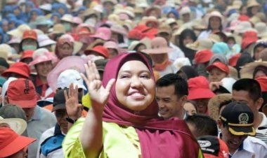 Masnah Sosok Pemersatu dalam Membangun Muaro Jambi