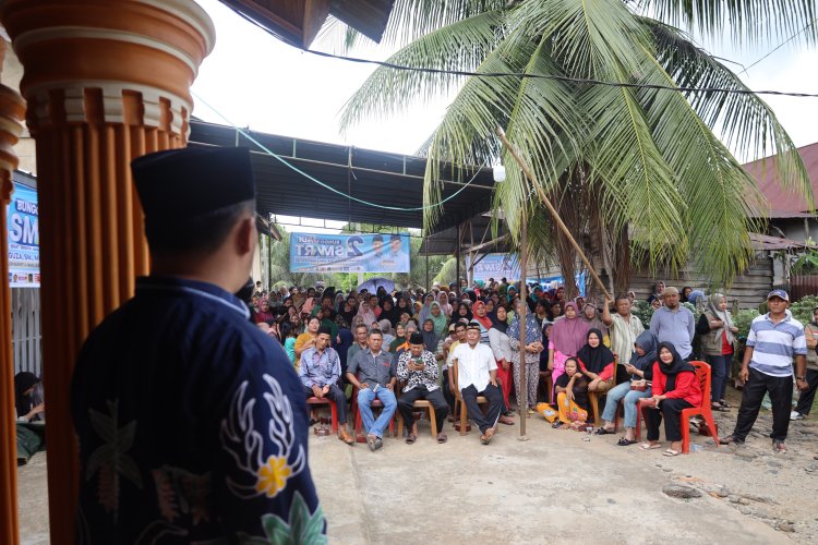 Hadiri Undangan Dedi, Cabup Jumiwan Aguza Disambut Histeris Emak-emak: Bang Jon, bang Jon! Kami Coblos Nomor Duo