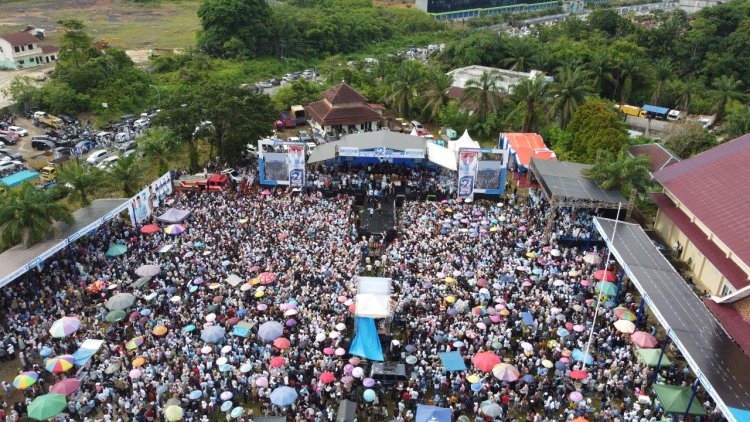 Membludak, Massa Pendukung Jumiwan - Maidani Tumpah Ruah Hingga ke Jalan