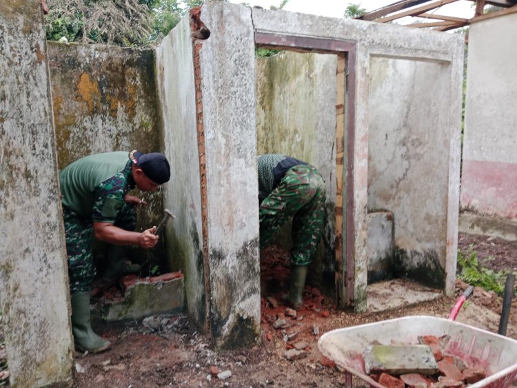 Satgas TMMD Ke-123 Bangun MCK di Madrasah Nurul Falah untuk Dukung Kesehatan Siswa