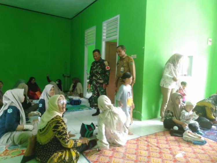 Satgas TMMD dan Dinkes Tebo Lakukan Sosialisasi Kesehatan