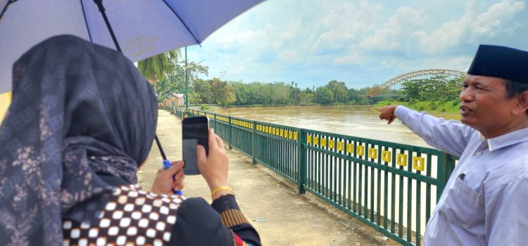 Anggota DPD RI Elviana Lakukan Reses di Tanjung Menanti Kabupaten Bungo, Temukan Jembatan dalam Kondisi Rawan