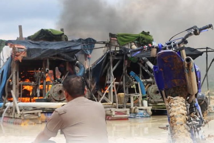 Kapolres Bungo Pimpin Langsung Penindakan PETI di Sungai Buluh