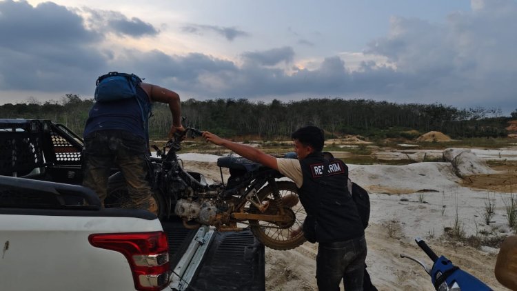 Polres Bungo Gerebek Tambang Emas Ilegal di Dekat Bandara: Pelaku Kabur, Alat Bukti Diamankan