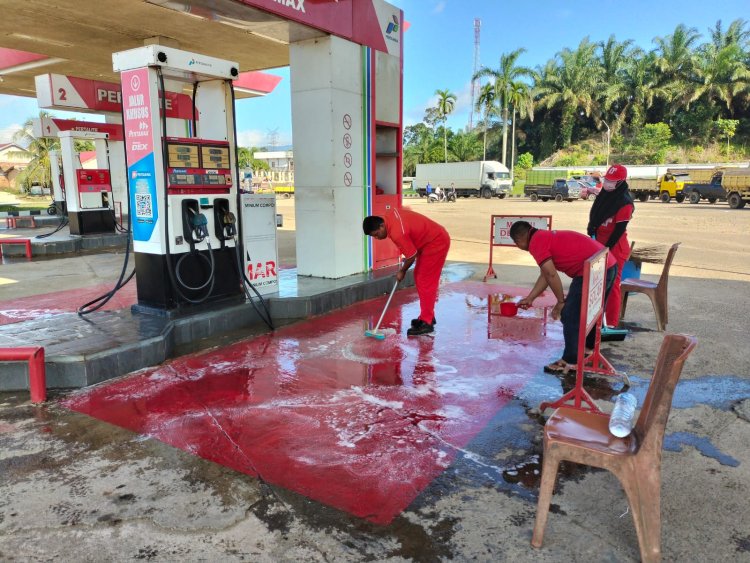 Kapolres Bungo Gandeng Komunitas Ciptakan Antrian Tertib di SPBU