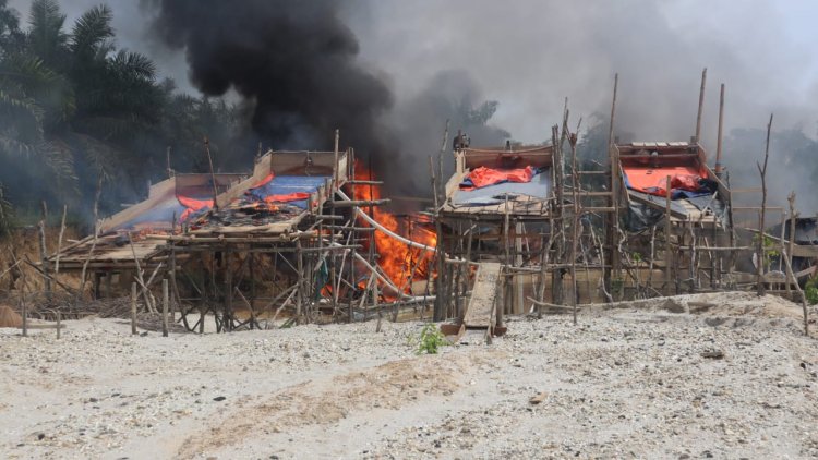 BREAKING NEWS! Satgas Berantas PETI Bungo, Hancurkan 27 Uni Mesin Dompeng Saat Razia