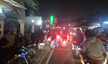 Waduh! Rumah Eko Patrio dan Uya Kuya Dijarah Massa dalam Aksi Ricuh di Jakarta