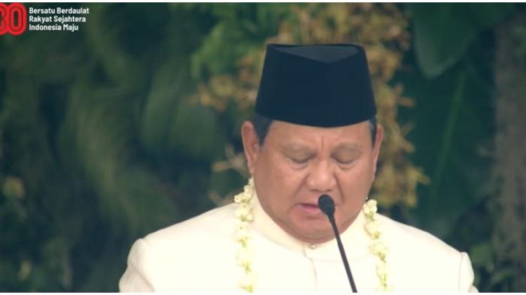 PERDANA! Prabowo Pimpin Upacara HUT ke-80 RI, Lantang Bacakan Teks Proklamasi di Istana