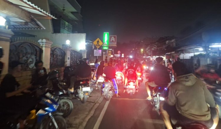 Waduh! Rumah Eko Patrio dan Uya Kuya Dijarah Massa dalam Aksi Ricuh di Jakarta