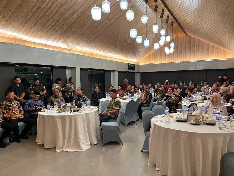 Ketua DPRD Aidi Muaro Jambi Hatta Jambi Hadiri Pisah Sambut Kajari