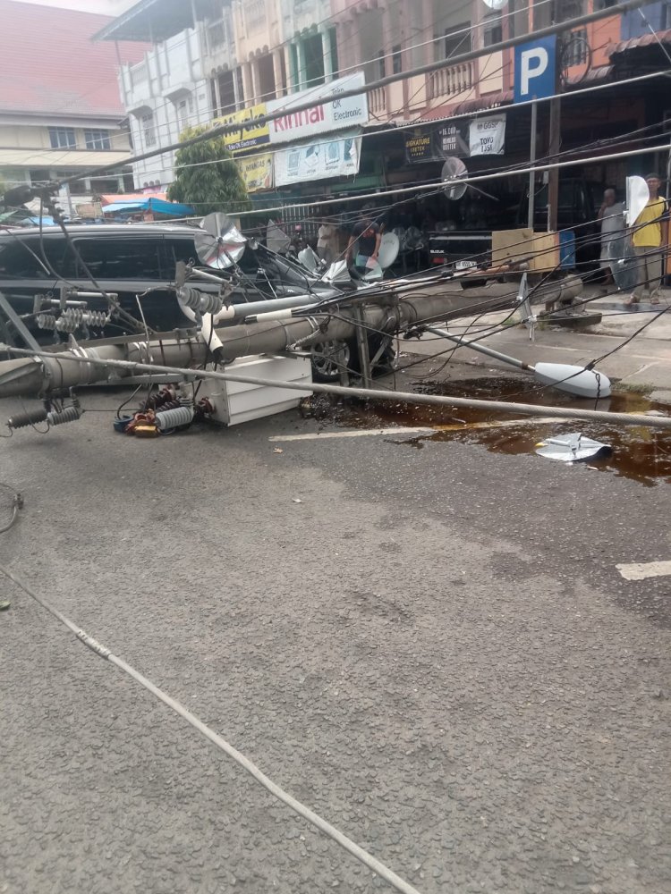 Tiang Listrik Patah Usai Pekerjaan Perkim Bungo, PLN: Sedang Dalam Penanganan