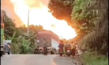 Pipa Gas Meledak di Desa Batu Ampar Indragiri Hilir, Warga Diimbau Menjauh dari Lokasi