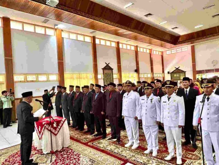 Tegas!! Dedy Putra Lantik 43 Pejabat di Lingkungan Pemkab Bungo