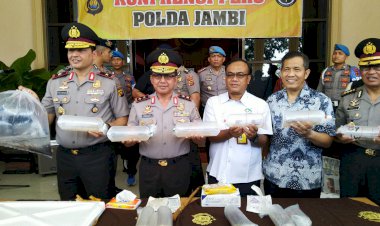 Polisi Gagalkan Penyelundupan Benih Lobster dan Sidat Senilai Rp87,375 Miliar