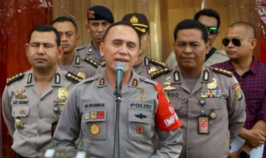 Bantah Diperiksa TGPF, Iwan Bule Melawan Tuduhan Miring