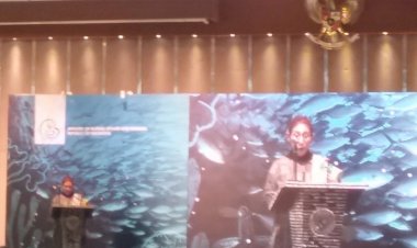 Susi Tekankan Waspada Illegal Fishing kepada Dunia