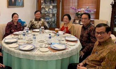 Apa Makna Politik Nasi Goreng Megawati-Prabowo?
