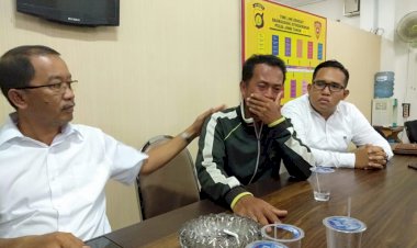 Merasa Tertipu Ketua SMB, Shobirin Menangis di Depan Polisi