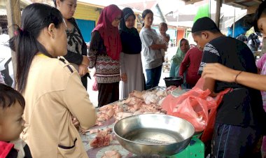 H-1 Hari Raya Idul Adha, Harga Sembako Merangkak Naik di Pasar Tradisonal Tanjab Barat