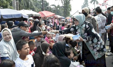 Masyarakat Jambi Antusias Saksikan Pawai, Fachrori: Pawai Pembangunan Hiburan Rakyat