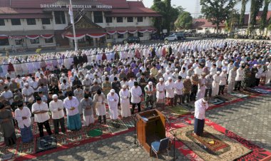 Gelar Shalat Istisqa, Wabup: Perbanyak Istighfar dan Taubat Nasuha