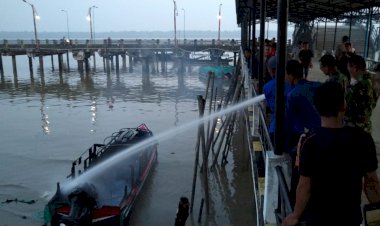 Dua Speed Boat Terbakar, Kerugian Ditaksir Ratusan juta